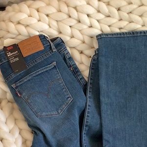 Levi’s 715 bootcut